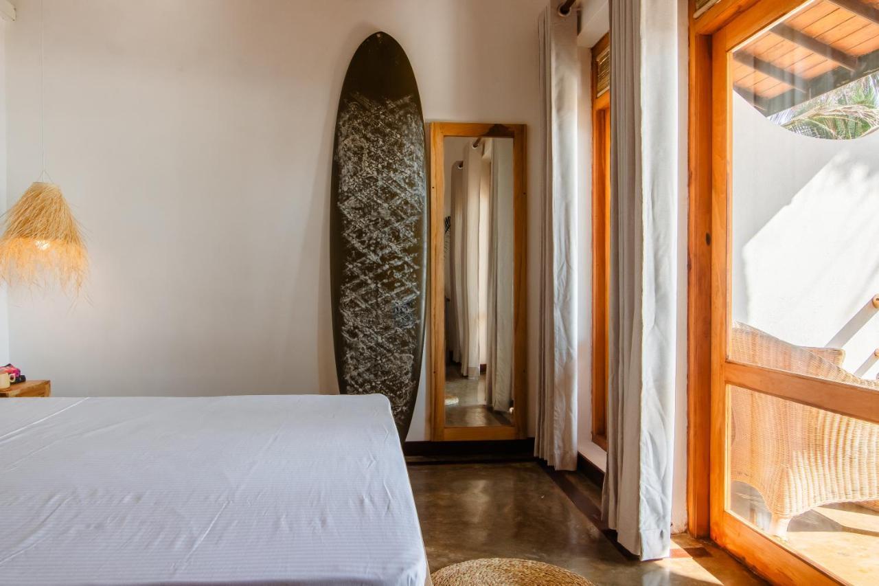 Amaroo Hikkaduwa Hotell Exteriör bild