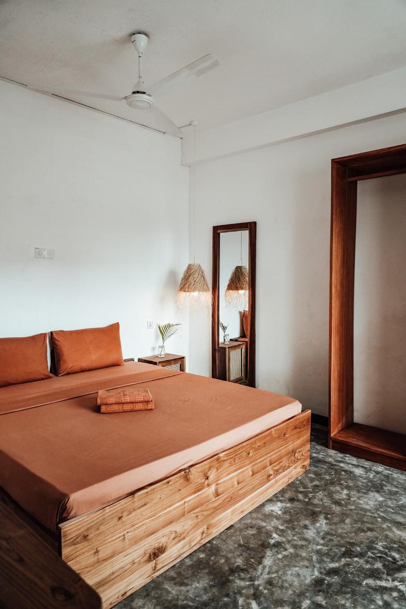 Amaroo Hikkaduwa Hotell Exteriör bild